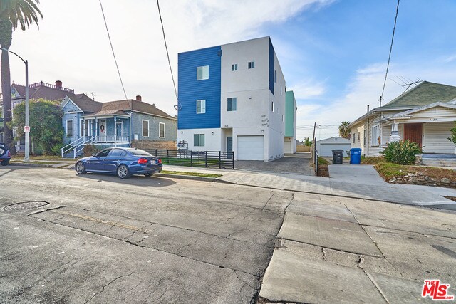 1129 S Harvard Blvd in Los Angeles, CA - Building Photo - Building Photo