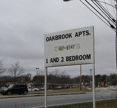 Oak Brook Apartments in Easley, SC - Building Photo - Building Photo