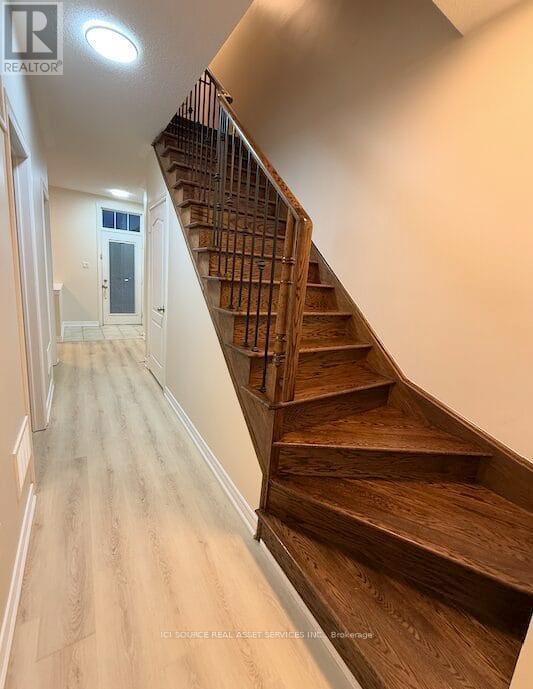 3215 Thomas St in Mississauga, ON - Building Photo - Building Photo