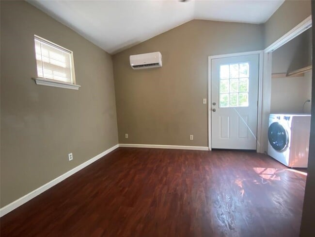 2300 FM 980 in Huntsville, TX - Building Photo - Building Photo