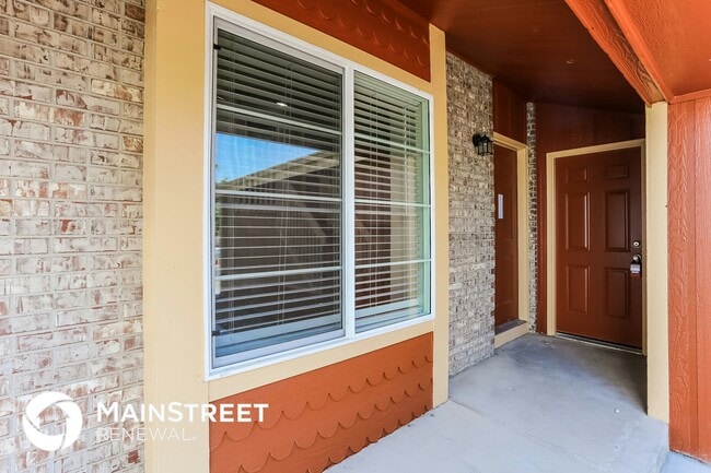 17976 E Bethany Dr in Aurora, CO - Building Photo - Building Photo