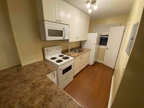 48 Durham St in Kingston, ON - Building Photo - Building Photo