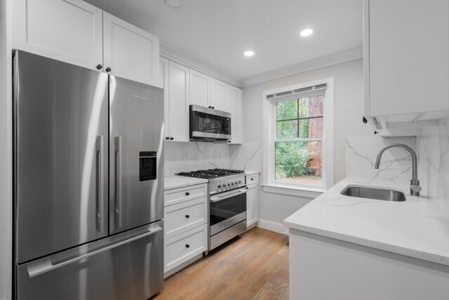 17 Lopez Ave, Unit #1