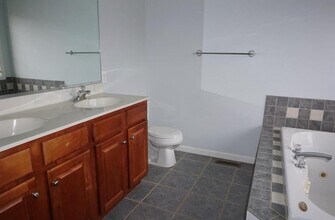 6671 Mine Dr in Macungie, PA - Building Photo - Building Photo