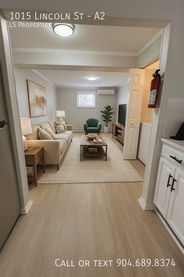 property at 1015 Lincoln St