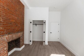 370 Central Ave in Jersey City, NJ - Building Photo - Building Photo