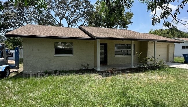 property at 2429 Keeport Dr