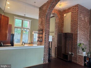 2200 Pine St in Philadelphia, PA - Building Photo - Building Photo