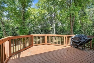 6602 Squireman Ct in Clinton, MD - Foto de edificio - Building Photo