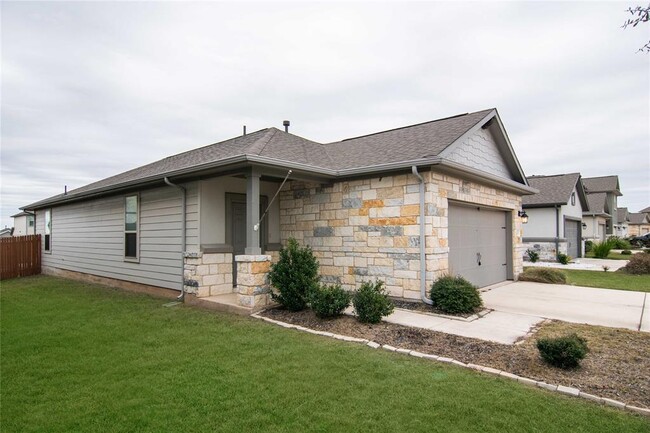 1129 Kimblewick Dr in Georgetown, TX - Building Photo - Building Photo