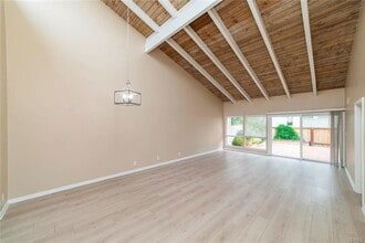 4436 Sandburg Way in Irvine, CA - Building Photo - Building Photo