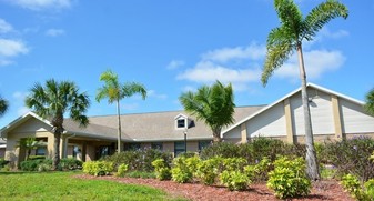 Vero Palm Estates Apartments