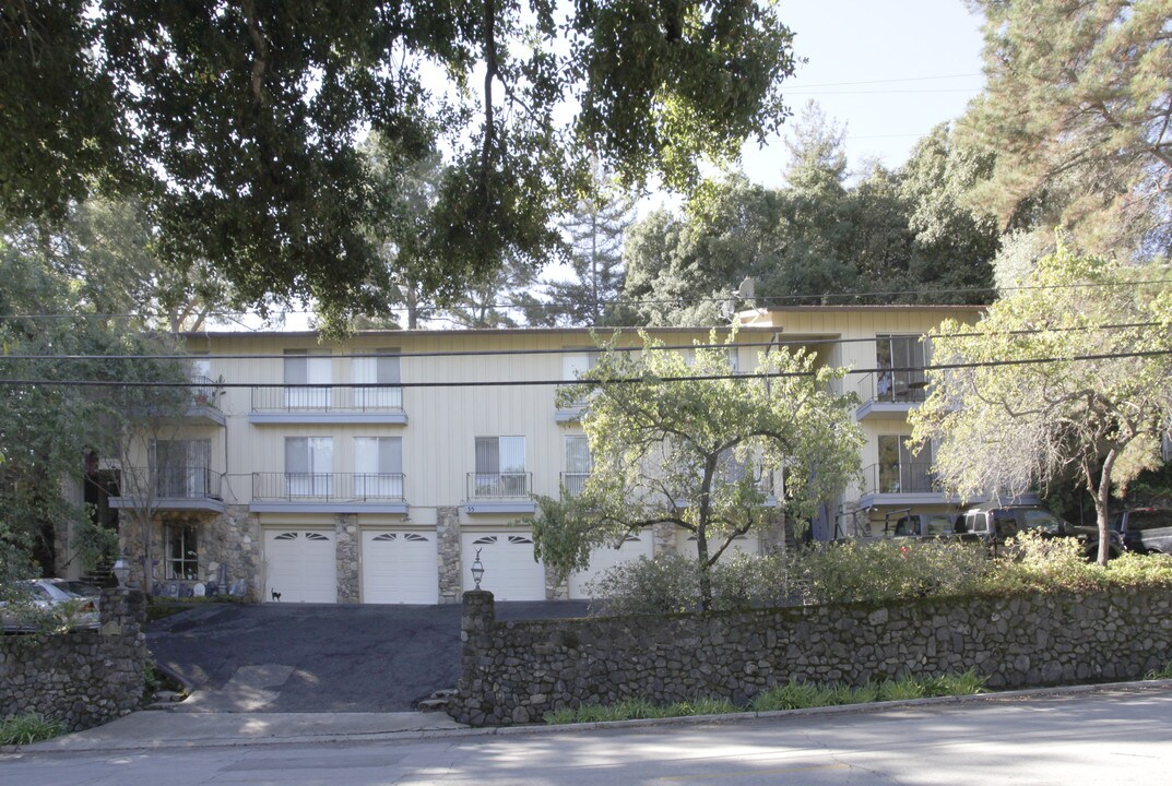 55 Pennsylvania Ave in Los Gatos, CA - Building Photo