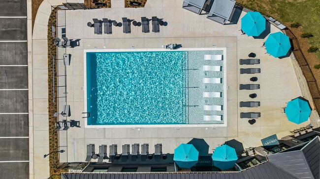 Encore at Heritage in Wake Forest, NC - Building Photo - Building Photo