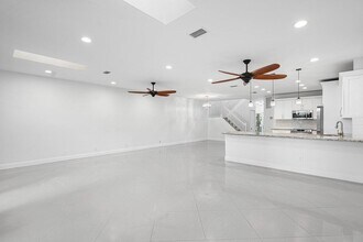 6684 Via Regina in Boca Raton, FL - Building Photo - Building Photo