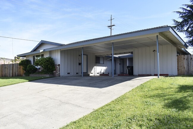 6144 Terrell Dr in Citrus Heights, CA - Building Photo - Building Photo