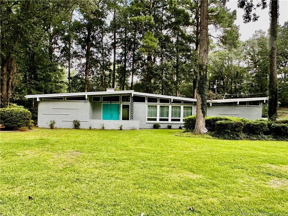 3202 Cluny Dr in Fayetteville, NC - Building Photo