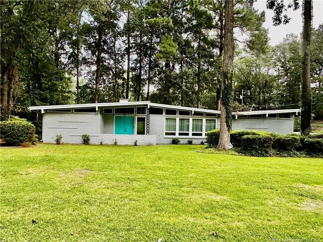 property at 3202 Cluny Dr
