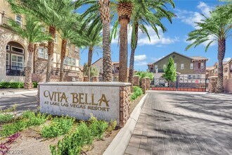 21 Via Di Vita in Henderson, NV - Building Photo - Building Photo