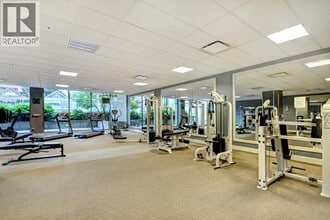 1238 Burrard St in Vancouver, BC - Building Photo - Building Photo