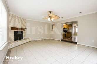 8275 Jacaranda Ave in Seminole, FL - Building Photo - Building Photo