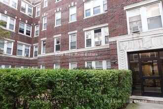 70 Chiswick Rd, Unit 1 in Boston, MA - Building Photo - Building Photo