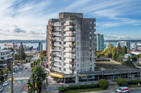 Twin Towers in North Vancouver, BC - Building Photo - Building Photo