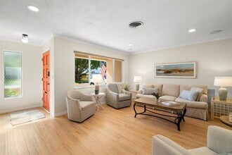 7940 3rd St N in St. Petersburg, FL - Building Photo - Building Photo