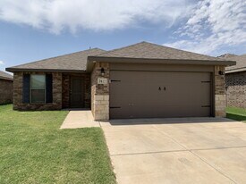7427 103rd St in Lubbock, TX - Building Photo