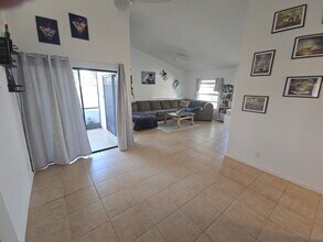 402 Lakewood Ct in Jupiter, FL - Building Photo - Building Photo