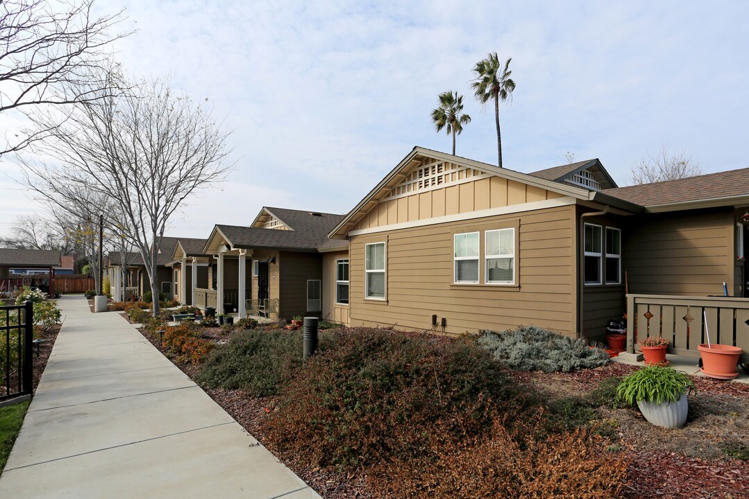 Vandenburgh Villa Senior Apartments in Livermore, CA - Building Photo