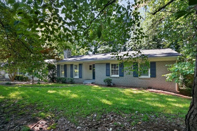 property at 807 Cardova Dr NE