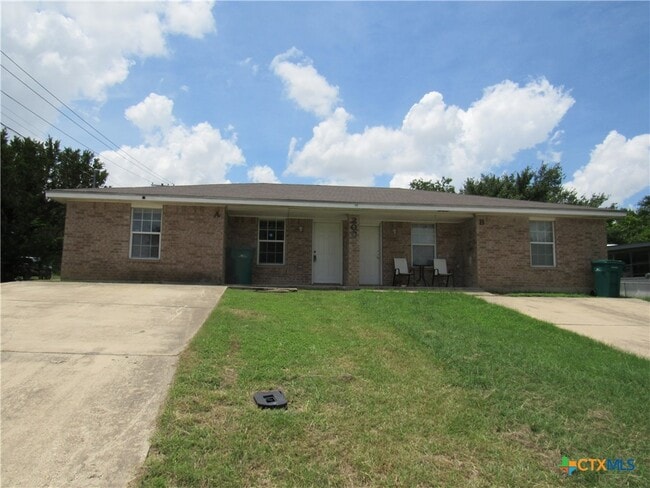 200 Randy Blvd