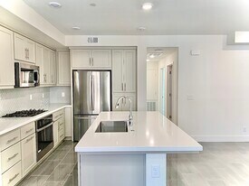 5587 Barrel Ave, Unit 5587 in Dublin, CA - Building Photo