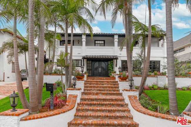property at 322 25th St