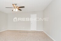 9375 Woodknoll Way photo'