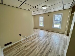 1639 Penn Ave in New Brighton, PA - Building Photo - Building Photo