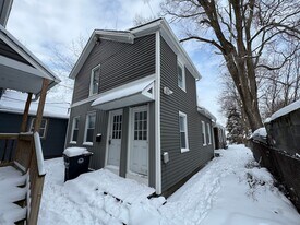 3026 Monroe Ave in Cleveland, OH - Building Photo