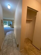 1075 Edgett Rd in Courtenay, BC - Building Photo - Building Photo