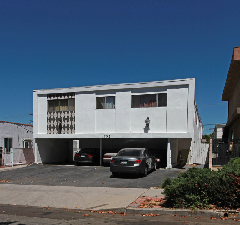 1055 Grover Ave in Glendale, CA - Building Photo