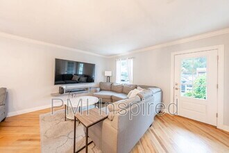 446 Monmouth Ave in Leonardo, NJ - Building Photo - Building Photo