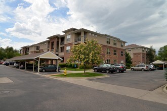 Residences At Olde Town Square in Arvada, CO - Foto de edificio - Building Photo