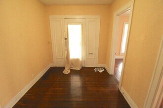 538 W 29th St-Unit -1 in Indianapolis, IN - Building Photo - Building Photo