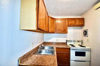 803 8th St N in Fargo, ND - Building Photo - Building Photo