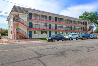 The LeBaron Apartments in Aurora, CO - Building Photo - Primary Photo