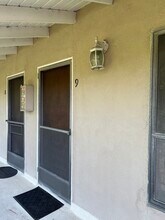 2306 E Commonwealth Ave in Fullerton, CA - Building Photo - Building Photo