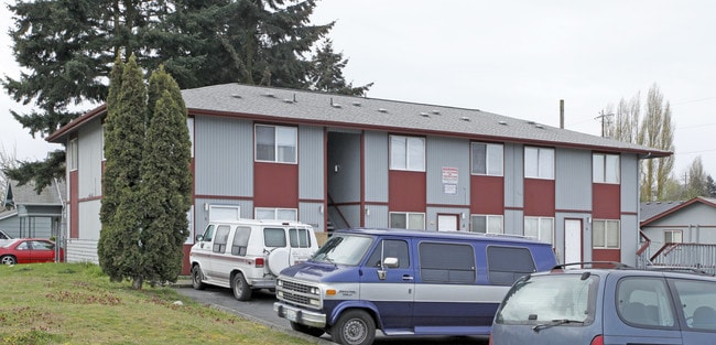 3302 S Cushman Ave in Tacoma, WA - Building Photo - Building Photo