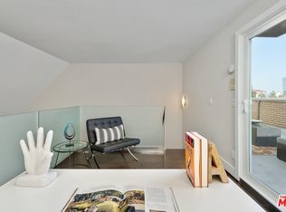 1127 12th St in Santa Monica, CA - Building Photo