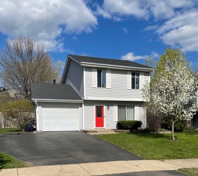 748 Hageman Pl in Naperville, IL - Building Photo