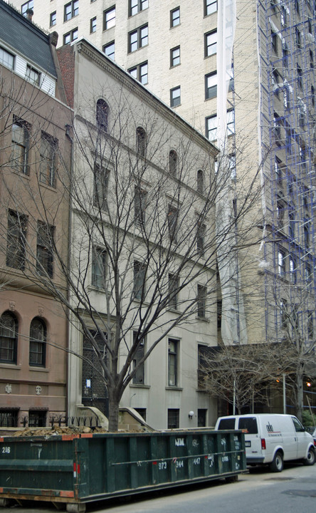 6 E 93rd St in New York, NY - Foto de edificio